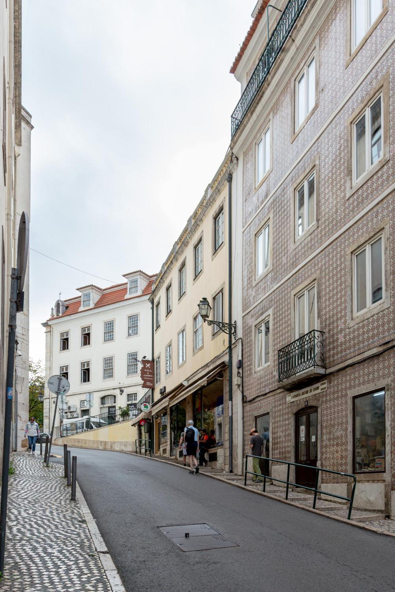 Joivy Inviting Flat Next To Carmo Convent Apartment Lisboa Екстериор снимка