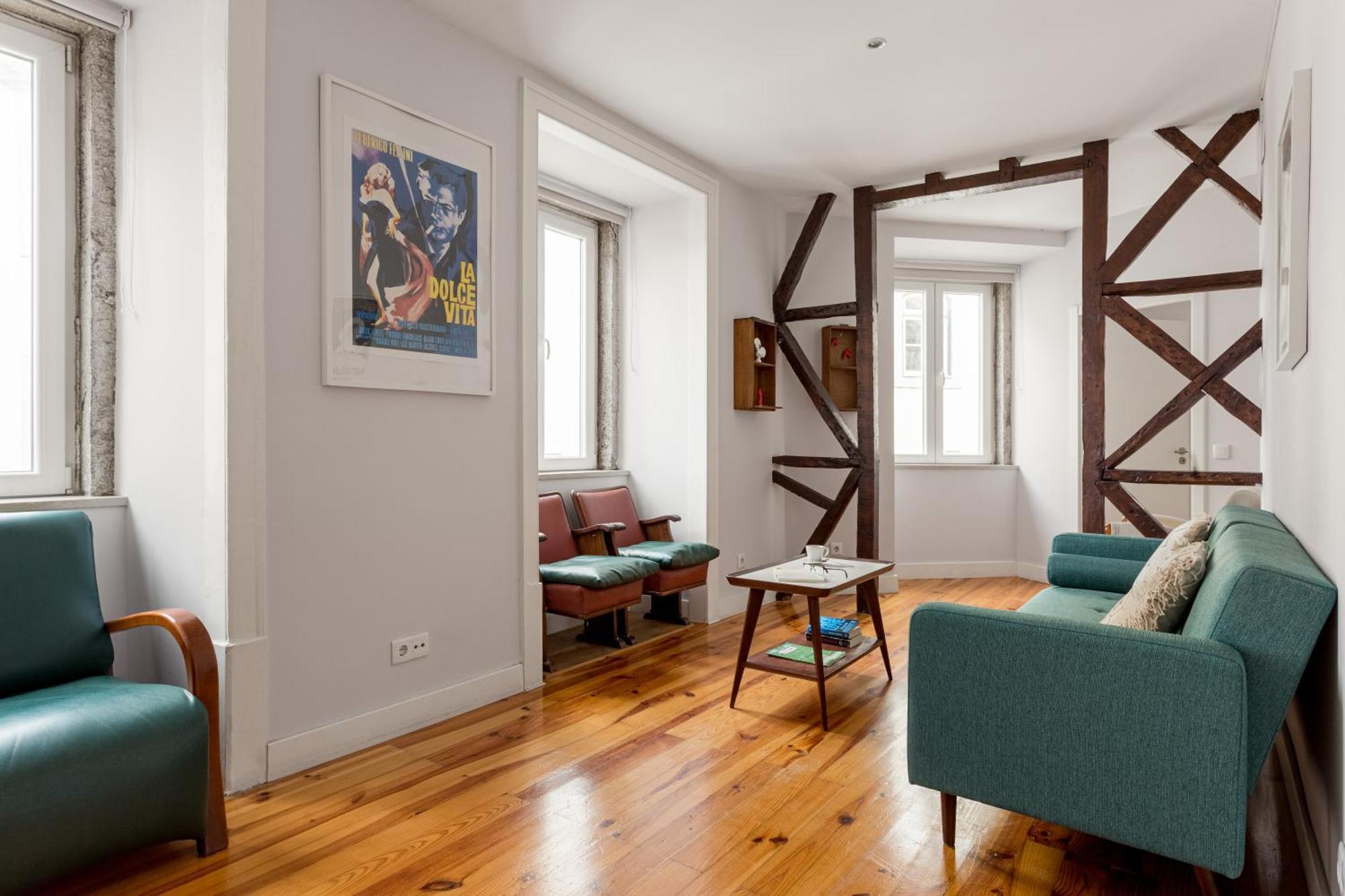 Joivy Inviting Flat Next To Carmo Convent Apartment Lisboa Екстериор снимка