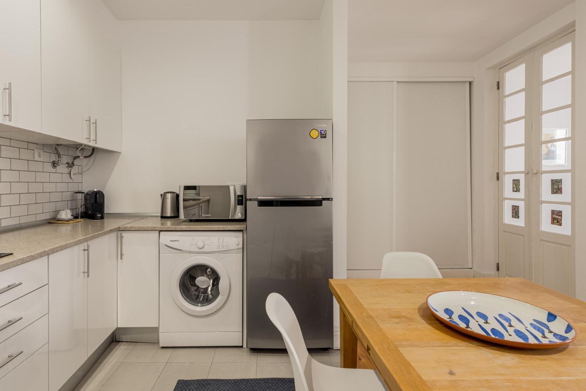 Joivy Inviting Flat Next To Carmo Convent Apartment Lisboa Екстериор снимка